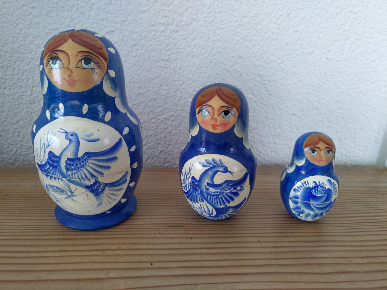 Baboesjka of matroesjka 3 delig blauwe achtergrond/wit, Ophalen of Verzenden, Gebruikt