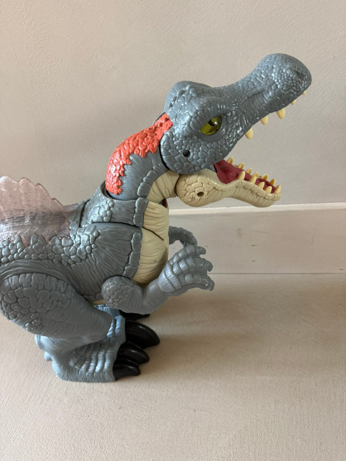 Grote dino T-rex, Ophalen, Zo goed als nieuw