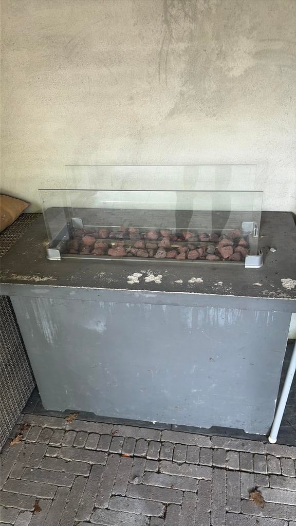 Vuurtafel, Tuin en Terras, Ophalen, Zo goed als nieuw