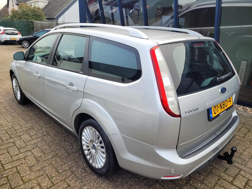 Ford Focus Wagon 1.8 Limited NAVI / TREKHAAK / PDC, Gebruikt, Zwart, 4 cilinders, 57 €/maand