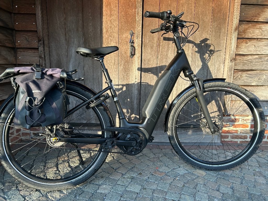 TREK DISTRICT +4  Low Step  2023, Fietsen en Brommers, Fietsen | Dames | Damesfietsen, Gebruikt, Versnellingen, Schijfrem, Ophalen