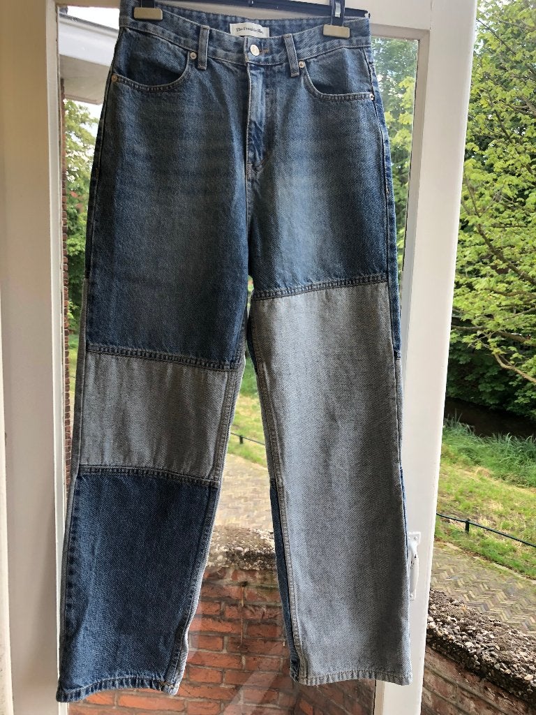 The Frankie Shop leuke patchwork jeans mt M (28/29), W28 - W29 (confectie 36), Verzenden, Blauw, The Frankie Shop
