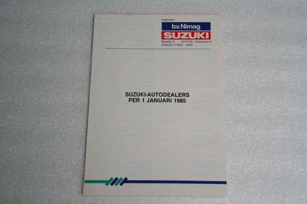 Folder Suzuki dealerlijst (1-1-1985) (3), Ophalen of Verzenden, Nieuw, Overige merken