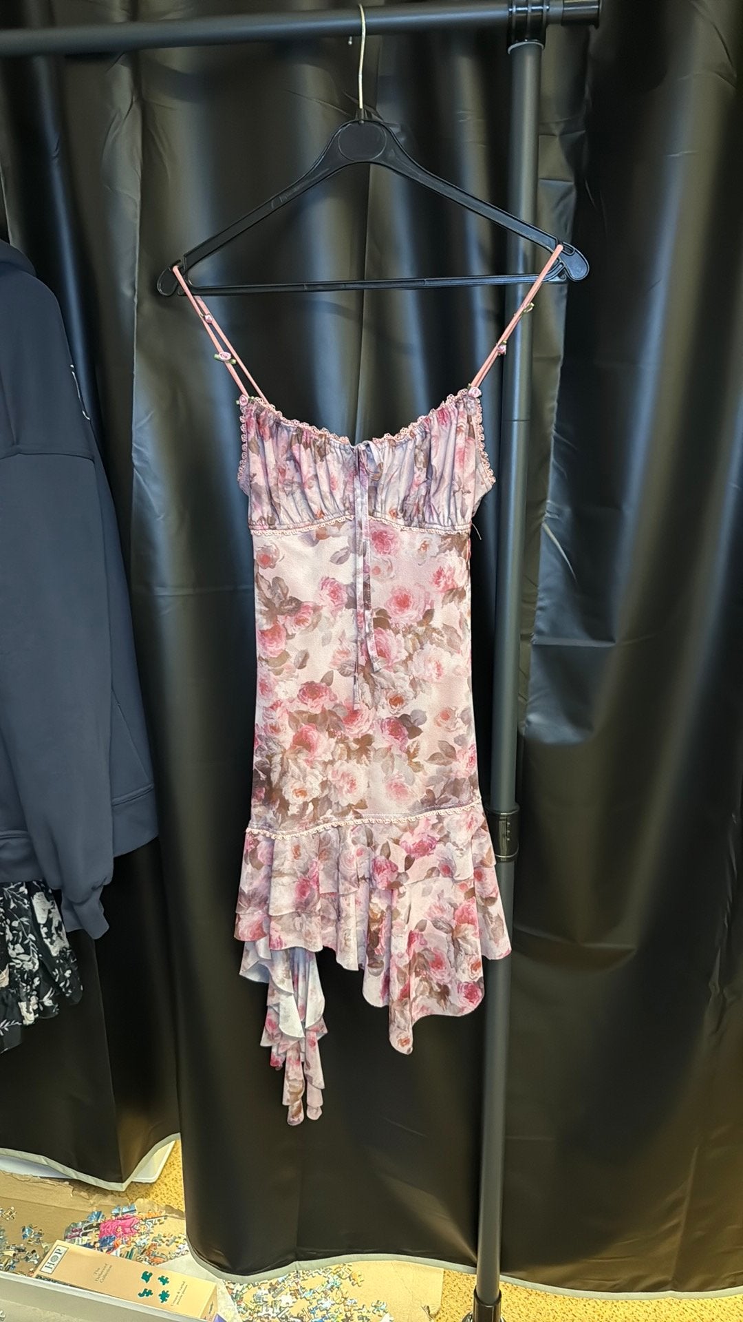 Urban Outfitters Roze Bloemen Jurk Maat S-P, Ophalen of Verzenden, Zo goed als nieuw, Roze, Maat 36 (S)