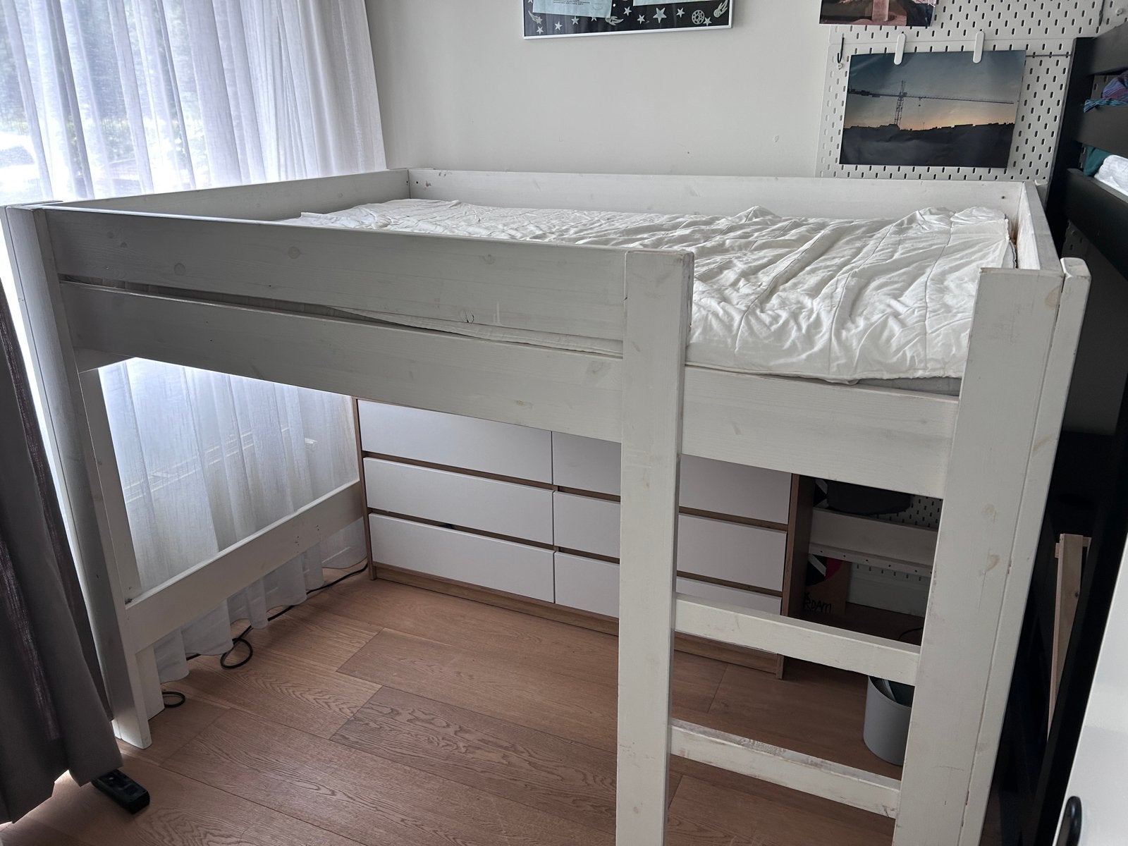 Stevig wit DUBBEL stapelbed
