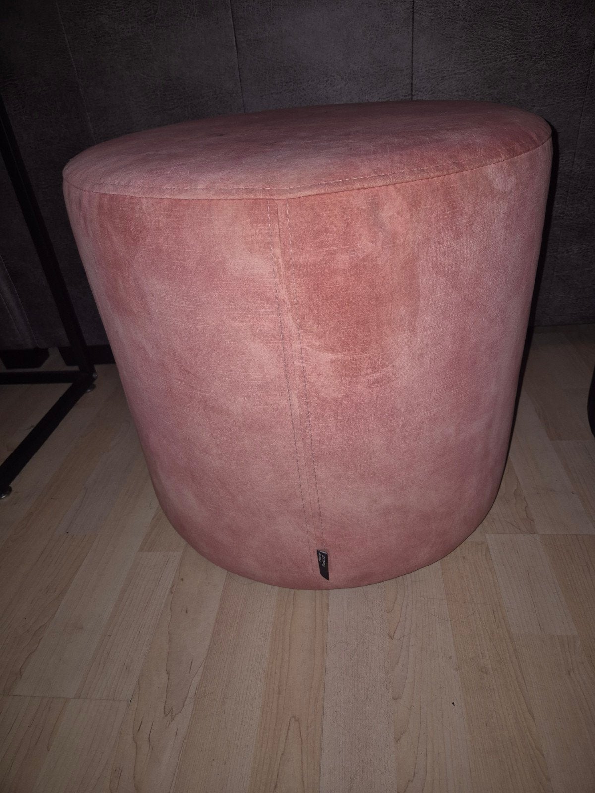 Roze fluwelen poef/voetenbank, Huis en Inrichting, Ophalen, Modern, Klassiek, Minder dan 50 cm, Gebruikt