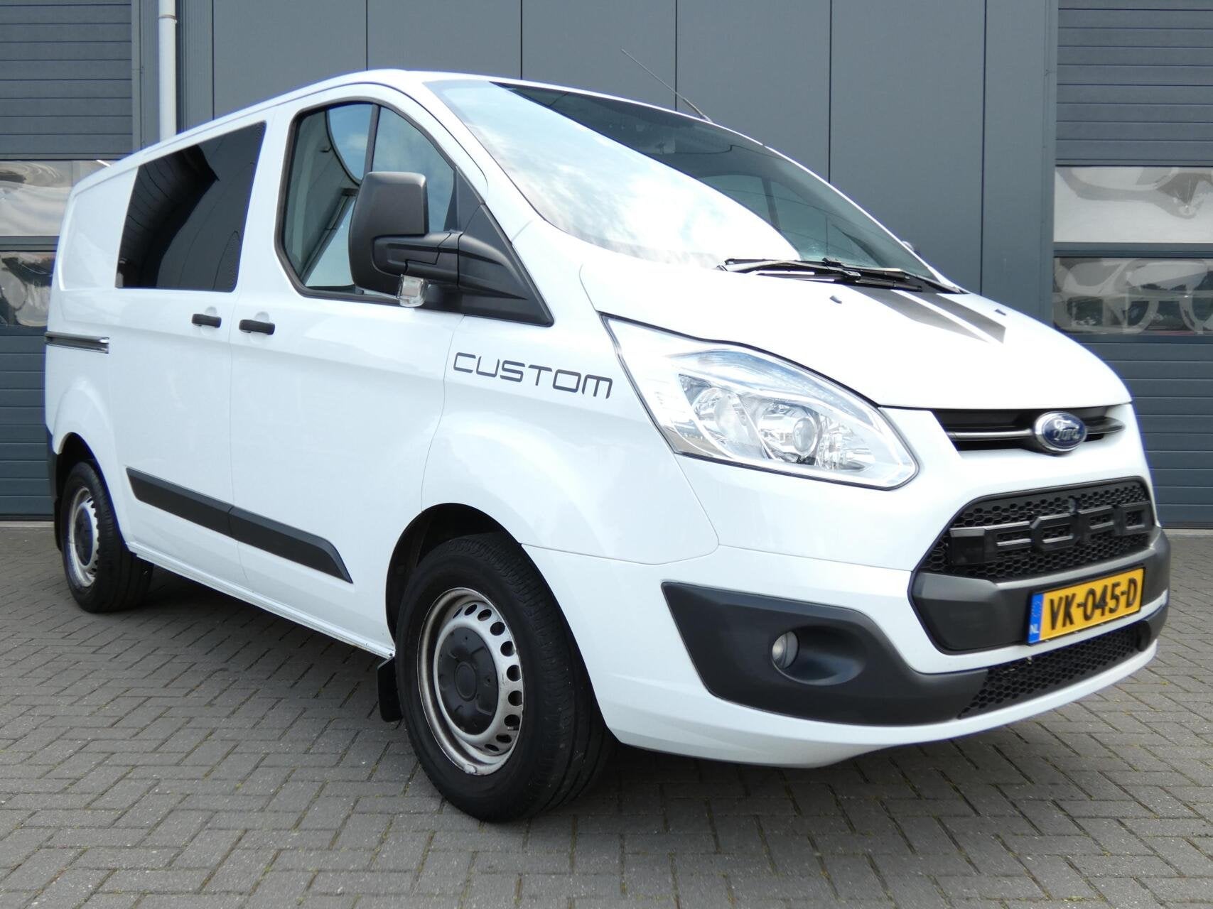 Ford Transit Custom 270 2.2 TDCI L1H1 Rolstoelbus | 4-PERSOO, Auto's, Voorwielaandrijving, Euro 5, Gebruikt, 4 cilinders