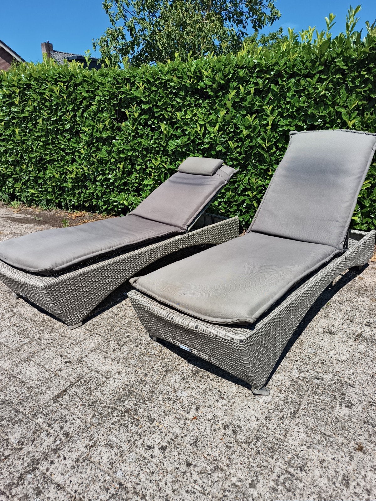 2x Wicker Ligbedden met Kussens en Wieltjes, Ophalen, Gebruikt, Wicker, Verstelbaar
