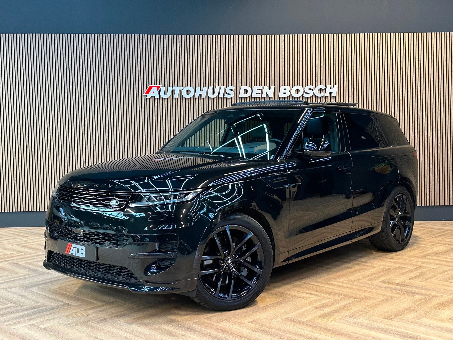 Land Rover Range Rover Sport 3.0 P440e Dynamic HSE 440PK, Automaat, Dealer onderhouden, Gebruikt, 3000 kg