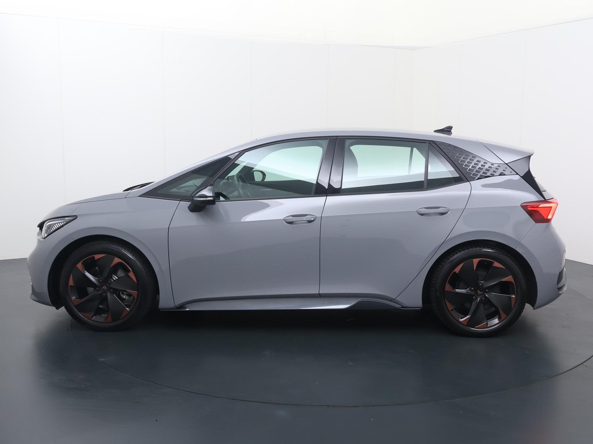CUPRA Born Business Plus 62 kWh | 204 PK | SoH 93% | Adaptiv, Auto's, Gebruikt, Zwart, 375 min, 1728 kg