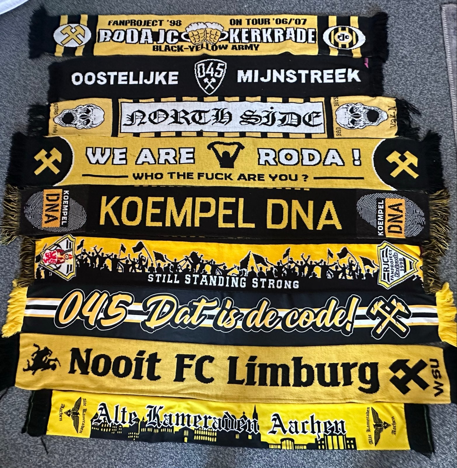 Diverse supporters sjaals - Roda JC Kerkrade, Ophalen of Verzenden, Zo goed als nieuw, Roda JC, Vaantje of Sjaal