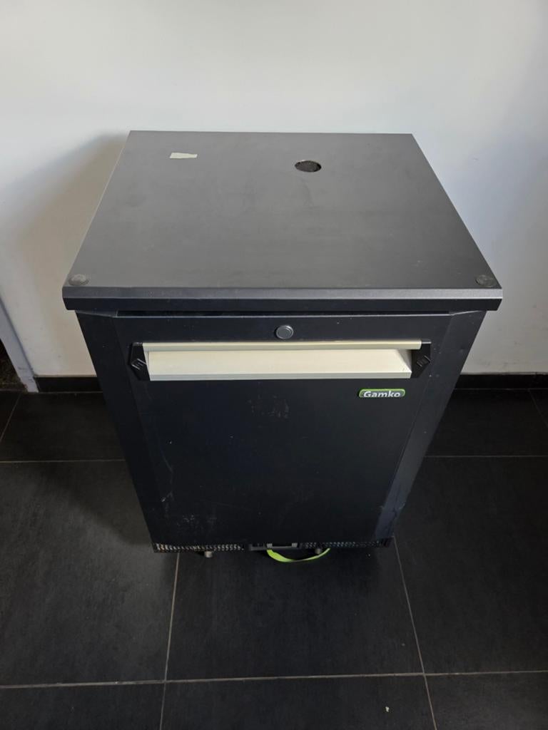 Gamko GM/2; 1 deurs koeling 2014, 200 liter of meer, 60 cm of meer, Zonder vriesvak, Gebruikt