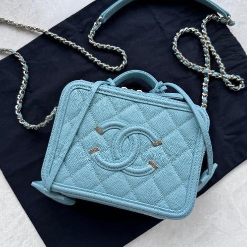 Chanel vanity filigree tiffany blauw blue cosmetic make-up, Ophalen of Verzenden, Zo goed als nieuw, Blauw