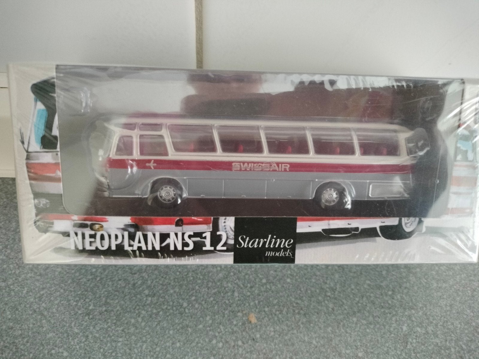 Neoplan-Saurer Swissair Bus Model - Starline Models, Overige merken, 1:32 tot 1:50, Overige typen, Nieuw