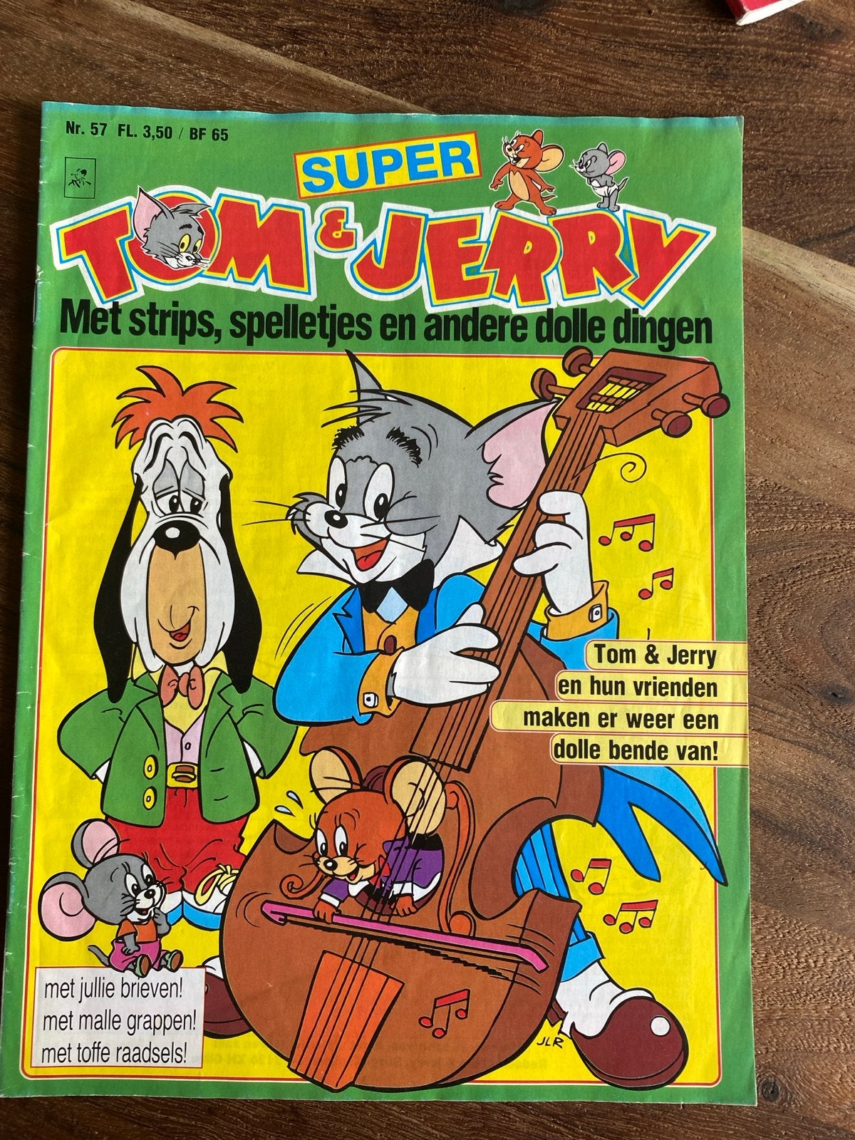 Super Tom & Jerry Stripboeken - Nrs. 57 en Deel 28, Meerdere stripboeken, Ophalen of Verzenden, Gelezen