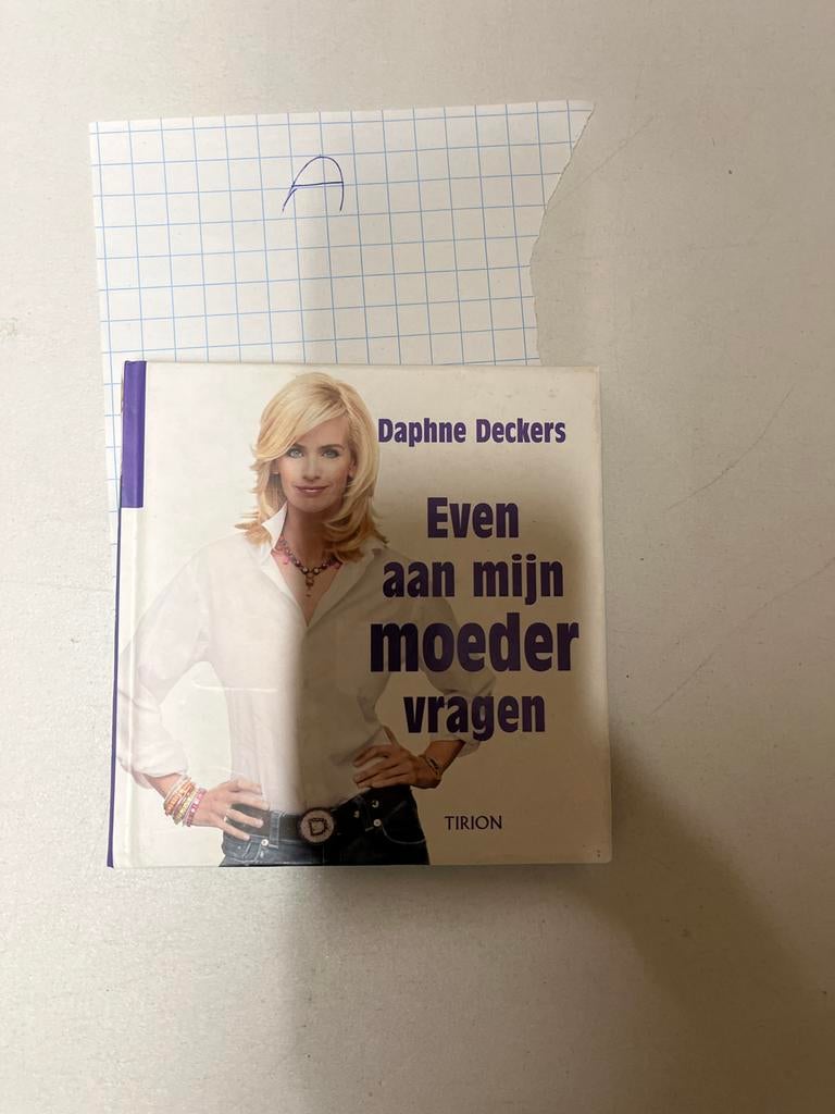 Even aan mijn moeder vragen - Daphne Deckers, Sieraden, Tassen en Uiterlijk, Uiterlijk | Dieet en Afvallen, Ophalen of Verzenden