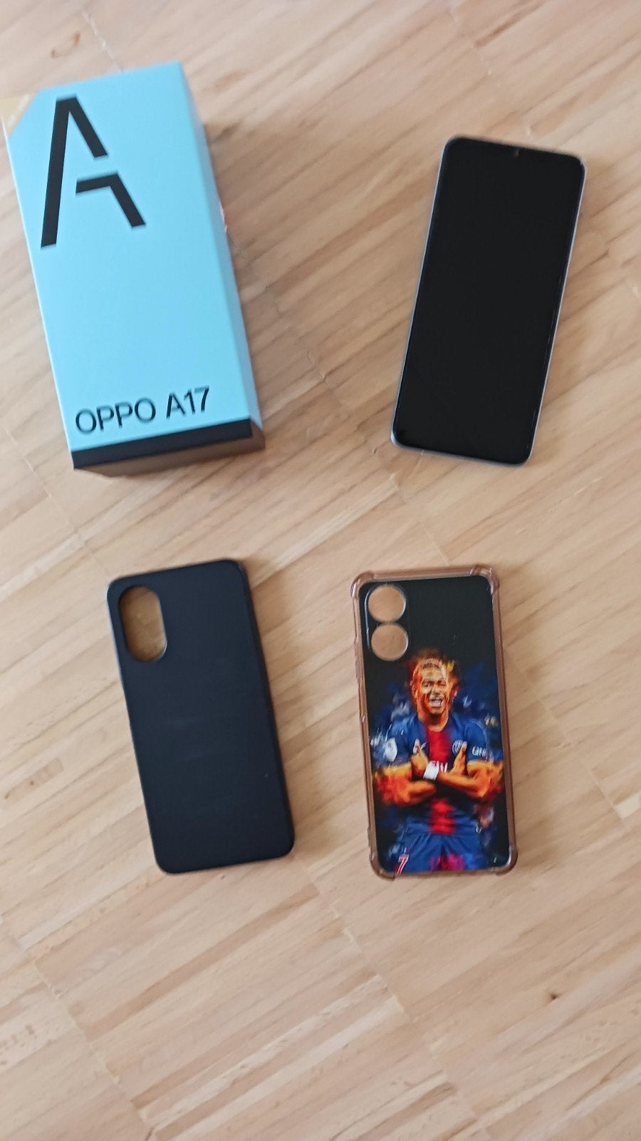 Oppo A17 - met hoesjes en oplader, Telecommunicatie, Mobiele telefoons | Overige merken, Gebruikt, Overige modellen, Ophalen of Verzenden