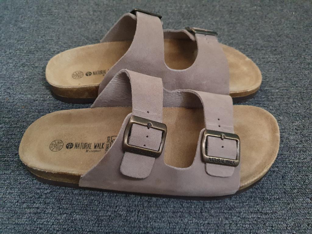 Livergy sandalen heren beige / taupe mt 43 ZGAN, Kleding | Heren, Schoenen, Sandalen, Overige kleuren, Ophalen of Verzenden, Zo goed als nieuw