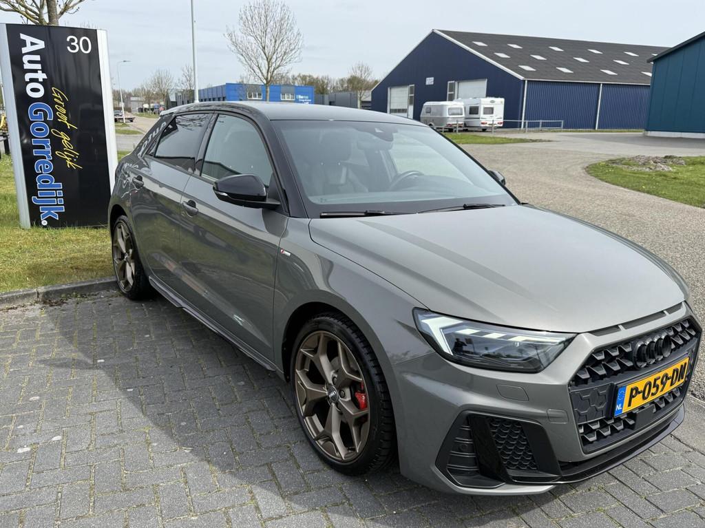 Audi A1 Sportback 30 TFSI S Line edition one UNIEK EXEMPLAAR, Auto's, Met garantie (alle), 116 pk, Bedrijf, 1100 kg