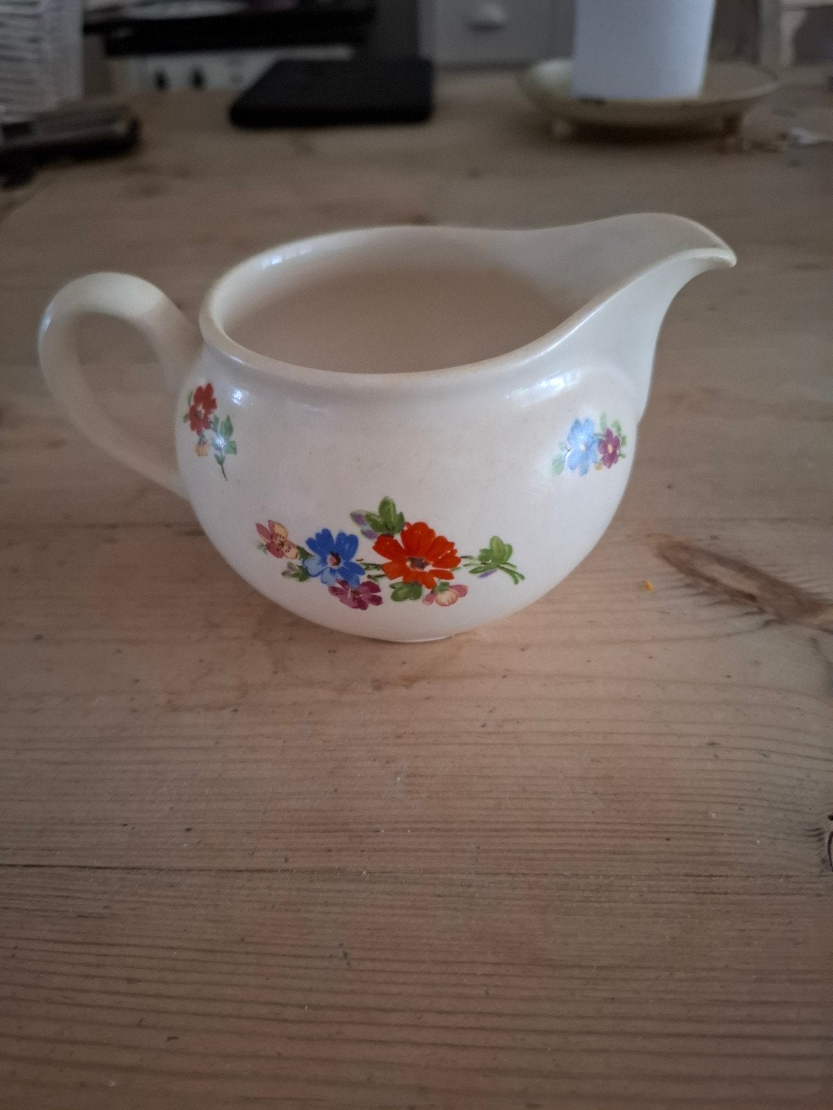 regout Vintage Melkkannetje met Bloemenpatroon, Antiek en Kunst, Antiek | Porselein, Ophalen of Verzenden
