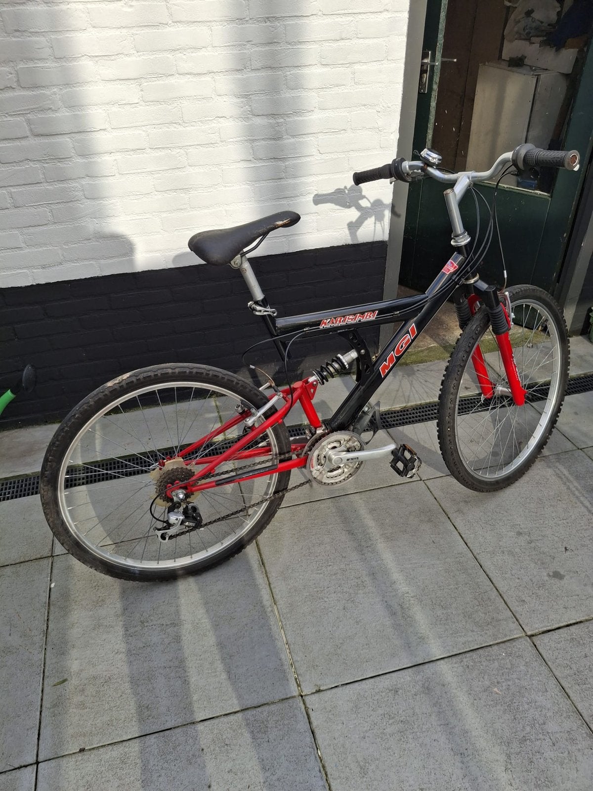 MGI Mountainbike - Full Suspension - Zwart/Rood, Gebruikt, 53 tot 57 cm, Ophalen, Overige merken
