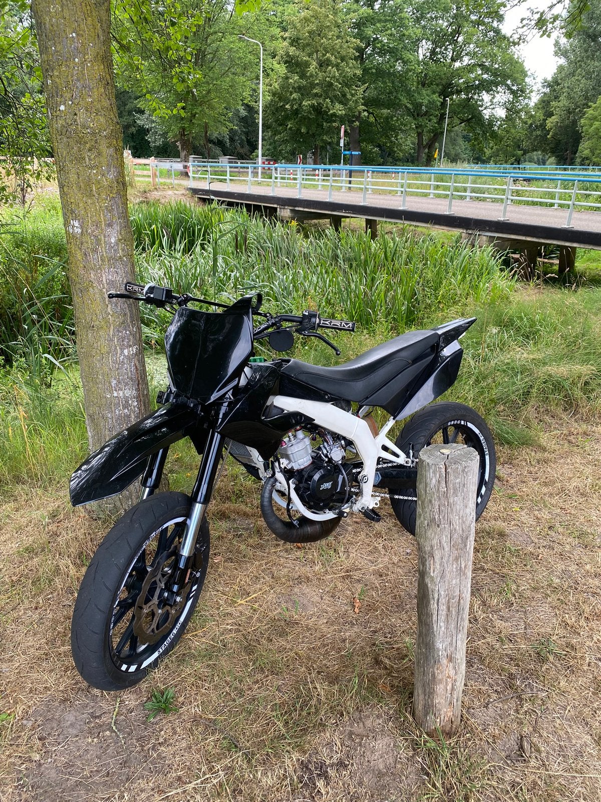 Derbi Senda 77 stage 6 big racing, Fietsen en Brommers, Brommers | Derbi, Ophalen, 6 versnellingen, Gebruikt, Maximaal 45 km/u