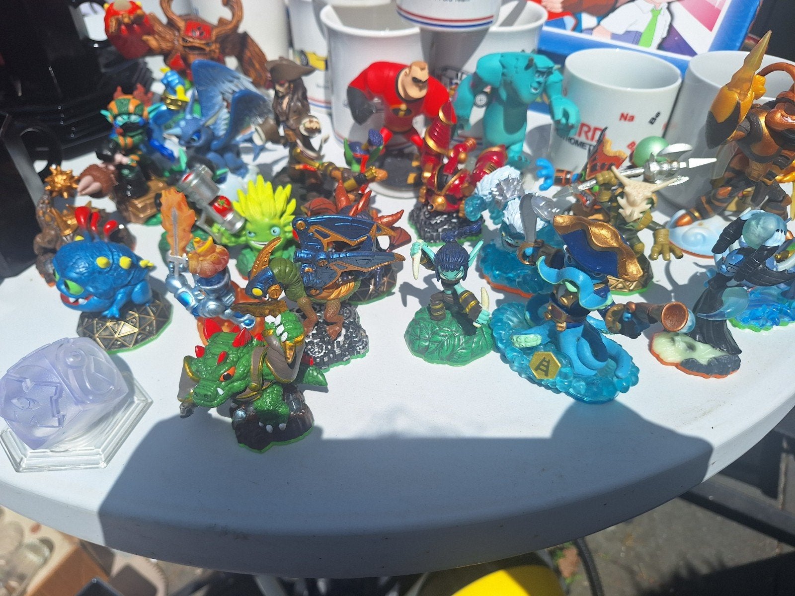 Skylanders figuren, portals en Wii CD's 1 euro per stuk, Ophalen