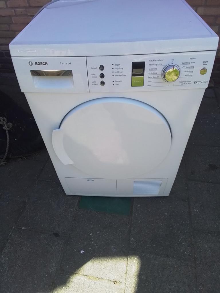 Bosch condensdroger 7 kilo, Ophalen, 6 tot 8 kg, Gebruikt, Voorlader