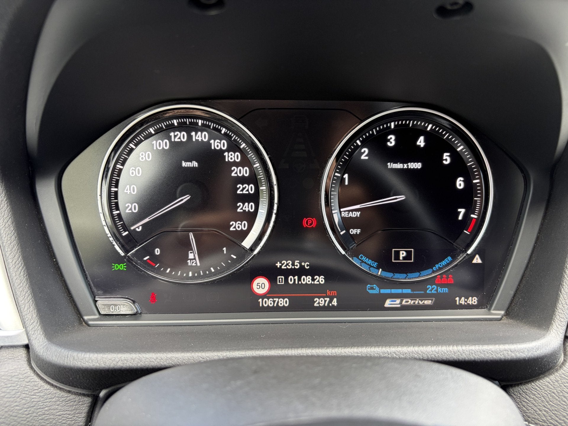 BMW X1 xDrive25e Aut Navi|LED|Cruis|PDC|PLUG IN HYBRIDE, Auto's, BMW, Gebruikt, Met garantie (alle), Bedrijf, Vierwielaandrijving