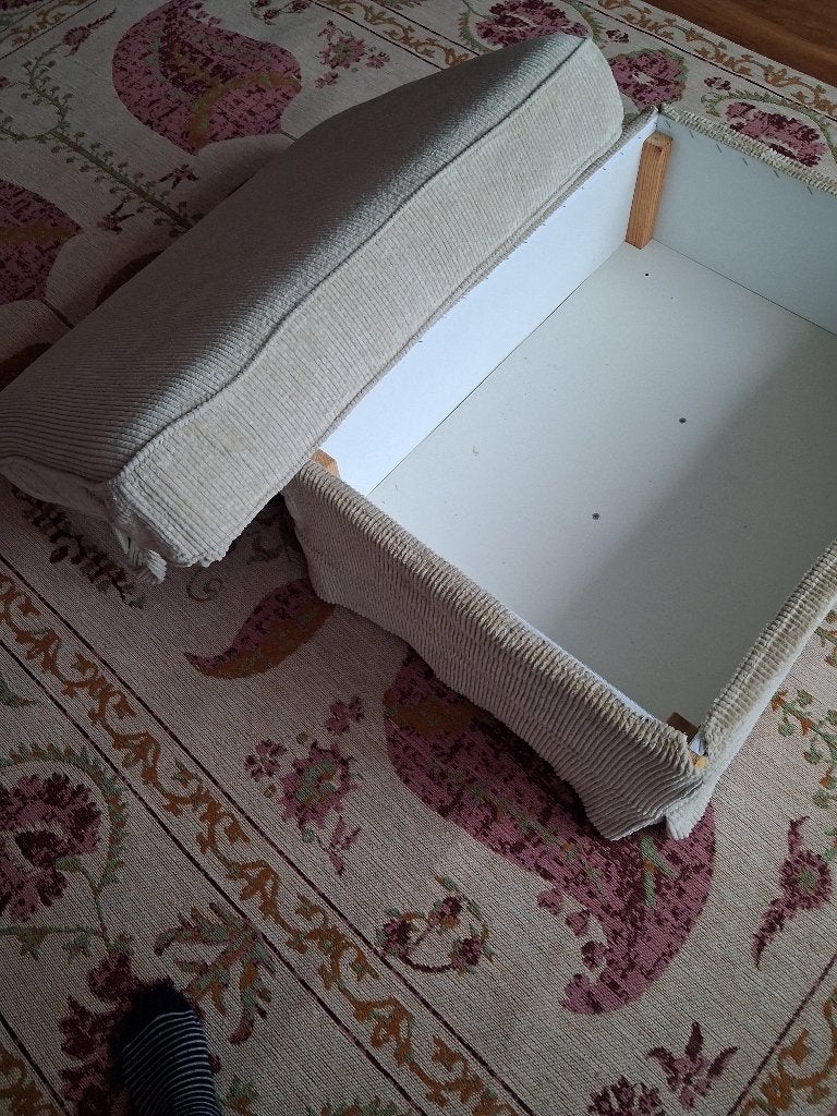 Poef, Ophalen, 50 tot 75 cm, Zo goed als nieuw, 75 tot 100 cm