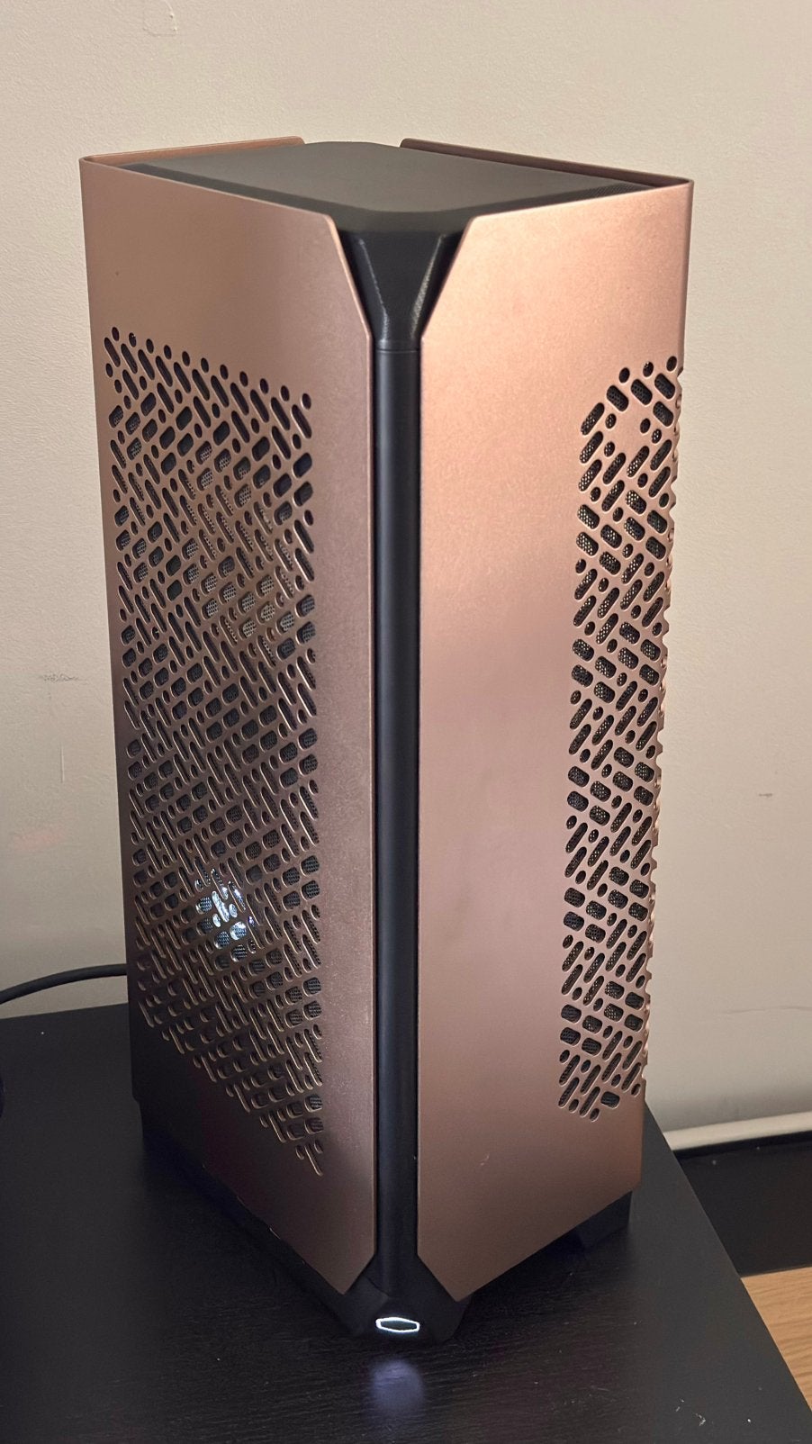 High-end ITX Gaming PC | R7 7800X3D | RTX 4070S | 32GB | 4TB