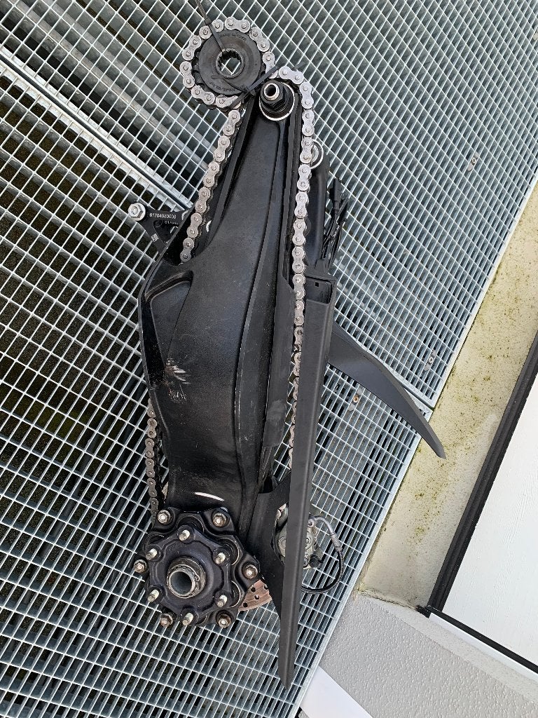 KTM 1290 Super Duke R Achterbrug / Swingarm, Ophalen, Gebruikt