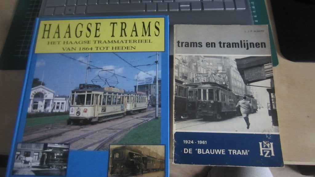 Tram,2 x, Ophalen of Verzenden, Zo goed als nieuw, Tram