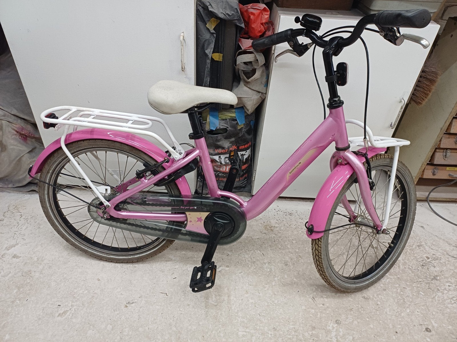 Roze kinderfiets 20 inch  met bagagedrager en handrem, Ophalen, Gebruikt, Handrem, 20 inch