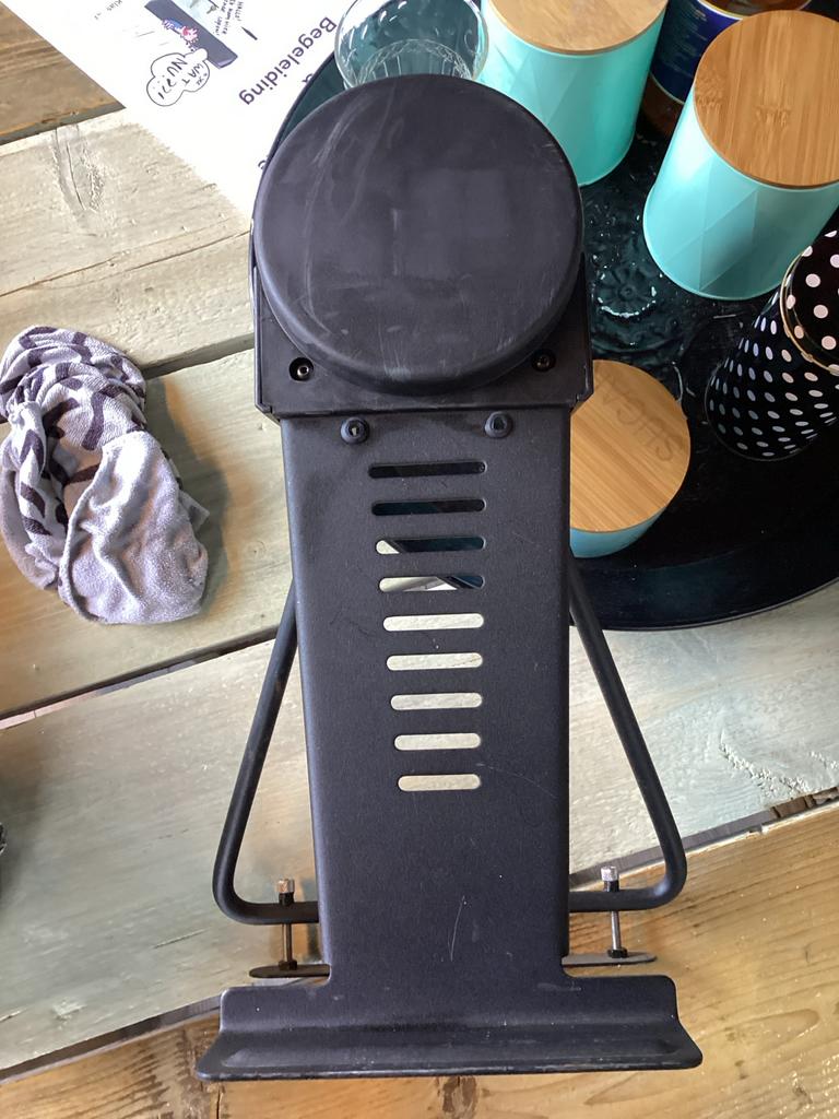 Roland KD-8 V-Drums Kick Trigger Pad, Ophalen of Verzenden, Zo goed als nieuw