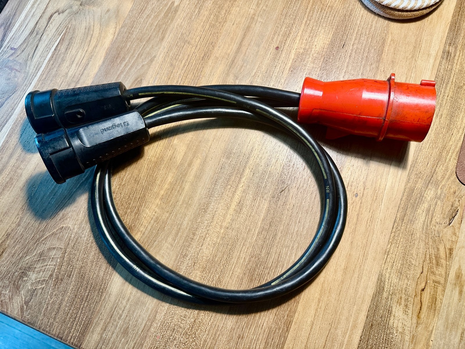 Krachtstroom splitter (380 naar 2x230), Doe-het-zelf en Verbouw, Elektra en Kabels, Ophalen of Verzenden, Gebruikt