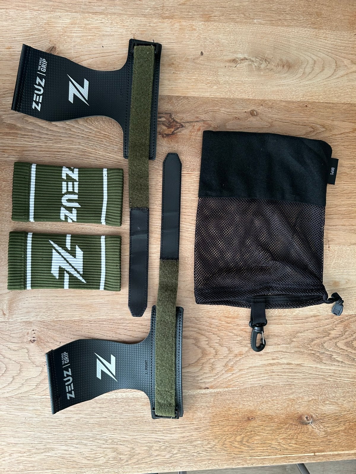 Zeuz The Eagle Grip & Wrist Wraps maat L, Zo goed als nieuw, Ophalen of Verzenden, Zo goed als nieuw, Armen, Overige typen