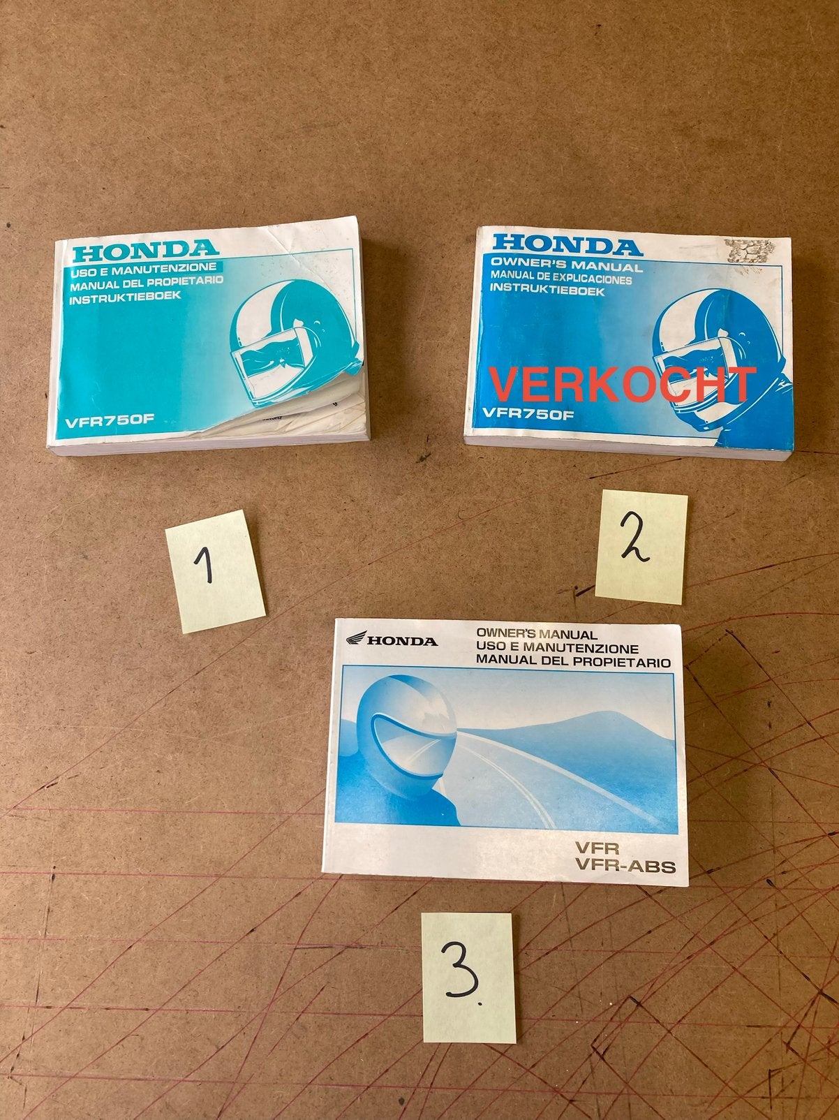 Originele instruktieboekjes HONDA VFR750F en VFR VFR-ABS, Motoren, Ophalen of Verzenden, Honda