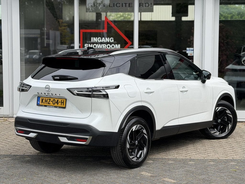 NISSAN Qashqai 1.3 Mild-Hybrid 158pk Xtronic N-Connecta | Pa, 12 maanden, Stof, 4 cilinders, Wit