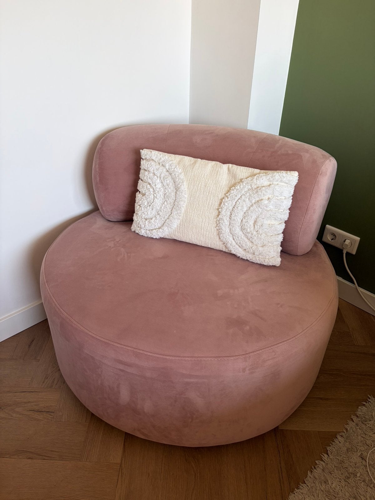 Prachtige oud roze fauteuil, Ophalen, 75 tot 100 cm, Zo goed als nieuw, Stof
