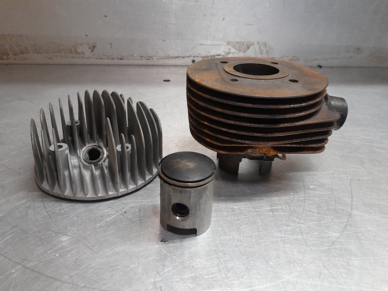 Vespa px80 zylinder cilinder px 80 80cc p80x p80e 1991580, Overige merken, Ophalen of Verzenden, Cilinder