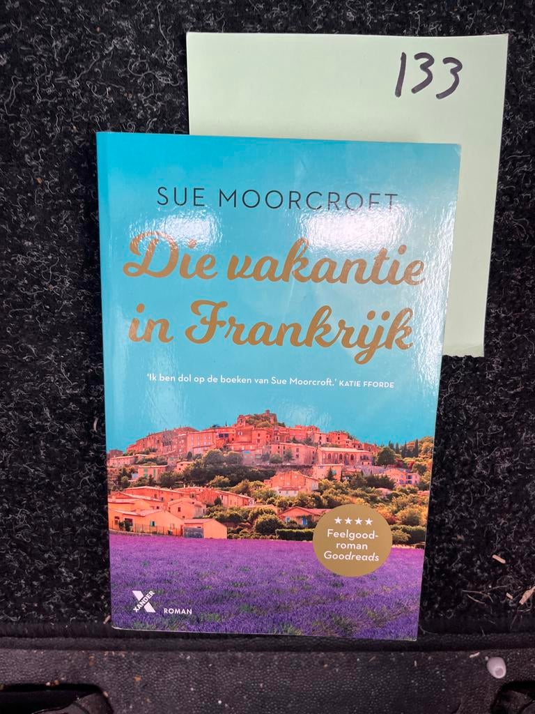 Die vakantie in Frankrijk - Feelgood roman Sue Moorcroft, Ophalen of Verzenden, Zo goed als nieuw, Europa overig