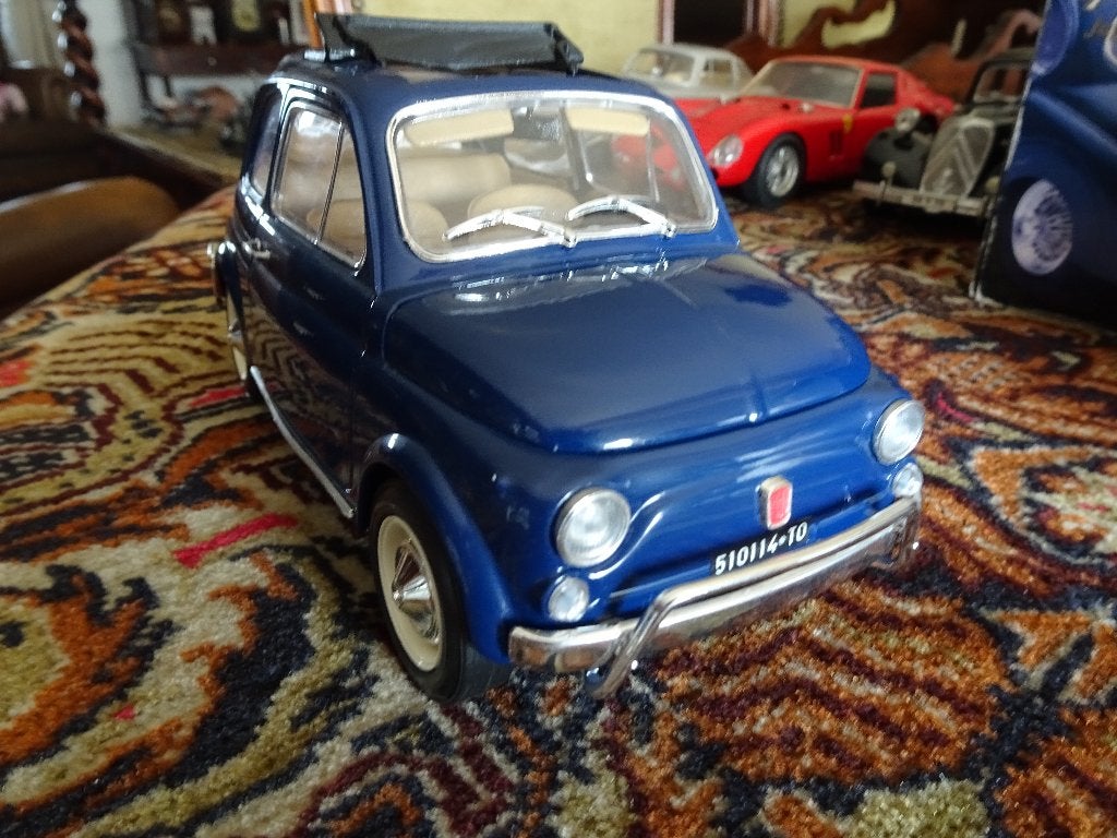 MOOI FIATJE 5001;16 BbURAGO GEEN DOOS, Ophalen of Verzenden, Zo goed als nieuw, Auto, Bburago