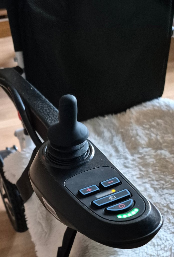 Electrische rolstoelen, Ophalen of Verzenden, Zo goed als nieuw, Elektrische rolstoel