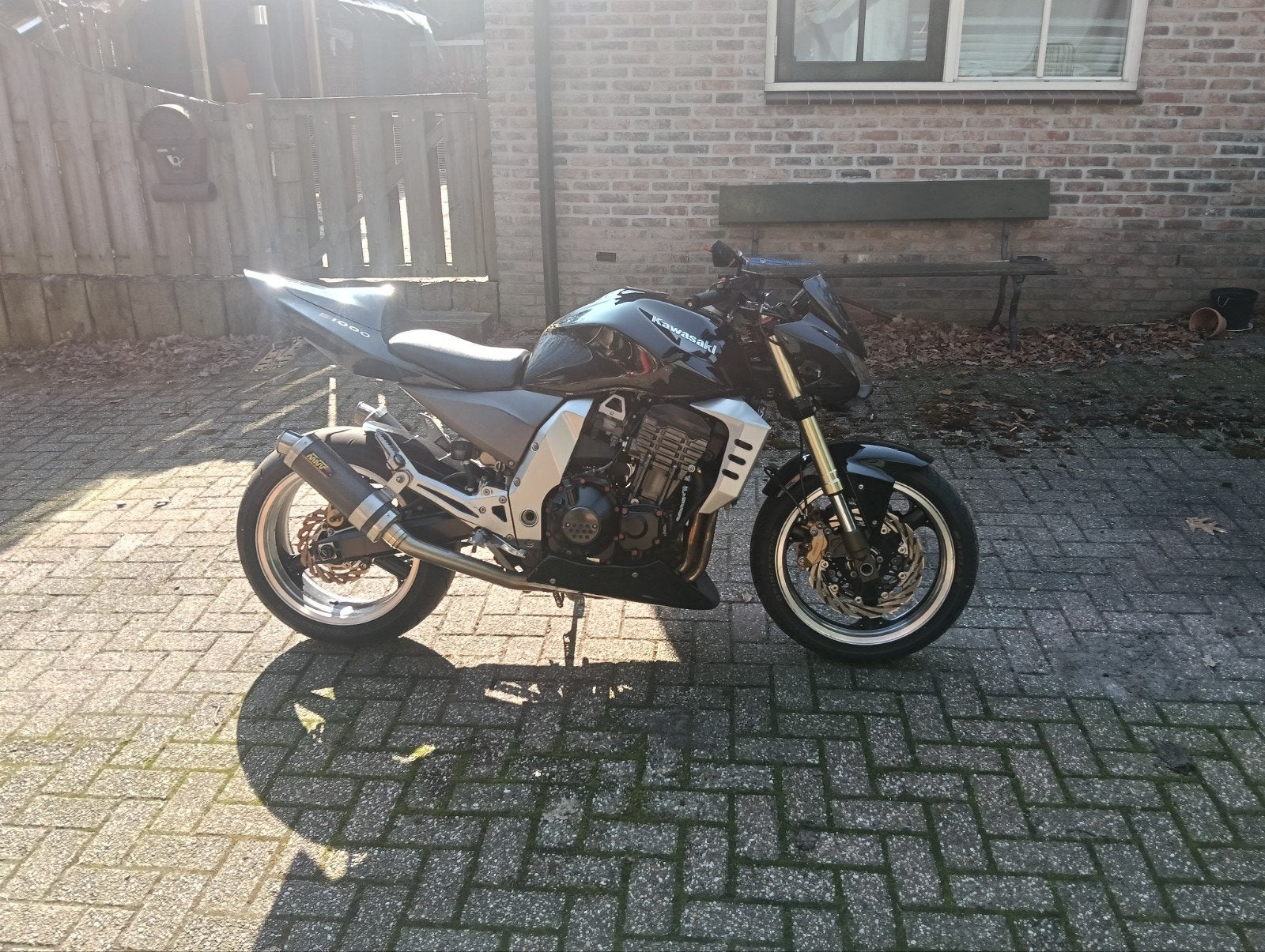 Kawasaki Z 1000, Ophalen
