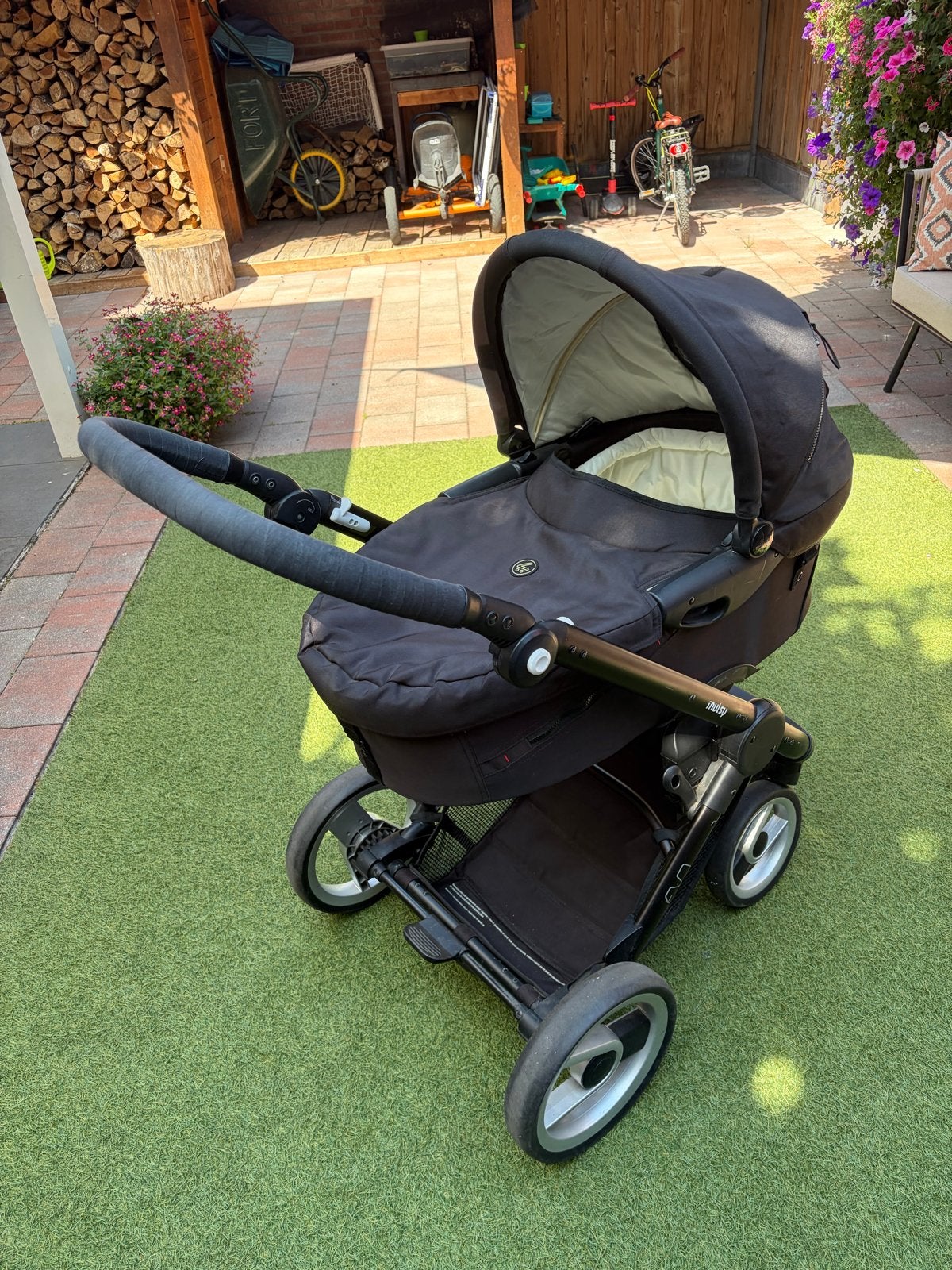 Mutsy Evo Combiwagen met Maxi-Cosi en EasyFix, Ophalen, Gebruikt, Combiwagen, Mutsy