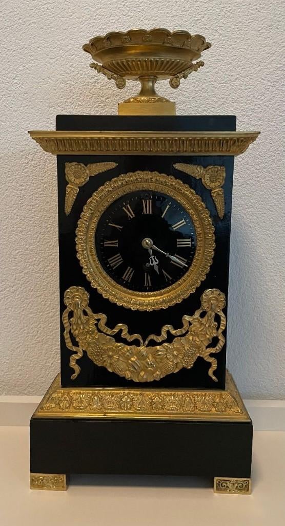 Franse schouwklok, late empire, volledig gereviseerd, Antiek en Kunst, Antiek | Klokken, Ophalen of Verzenden