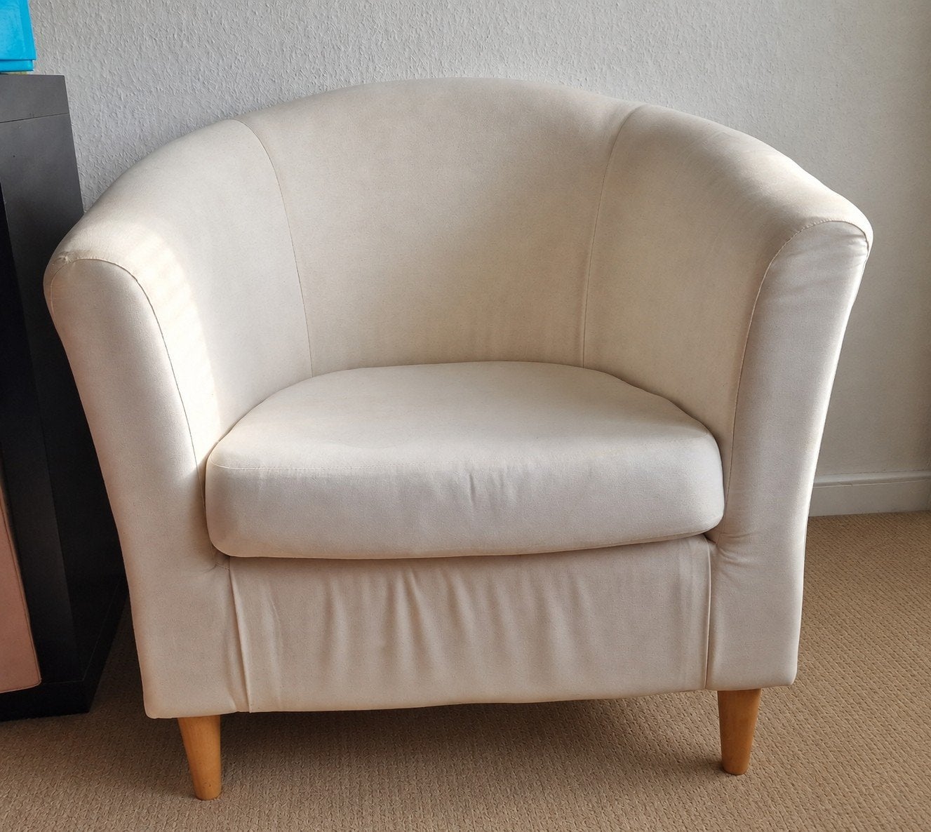 gratis IKEA Tullsta Fauteuil - Gebruikt met vlekken, Huis en Inrichting, Fauteuils, Ophalen, Gebruikt, 75 tot 100 cm, 75 tot 100 cm