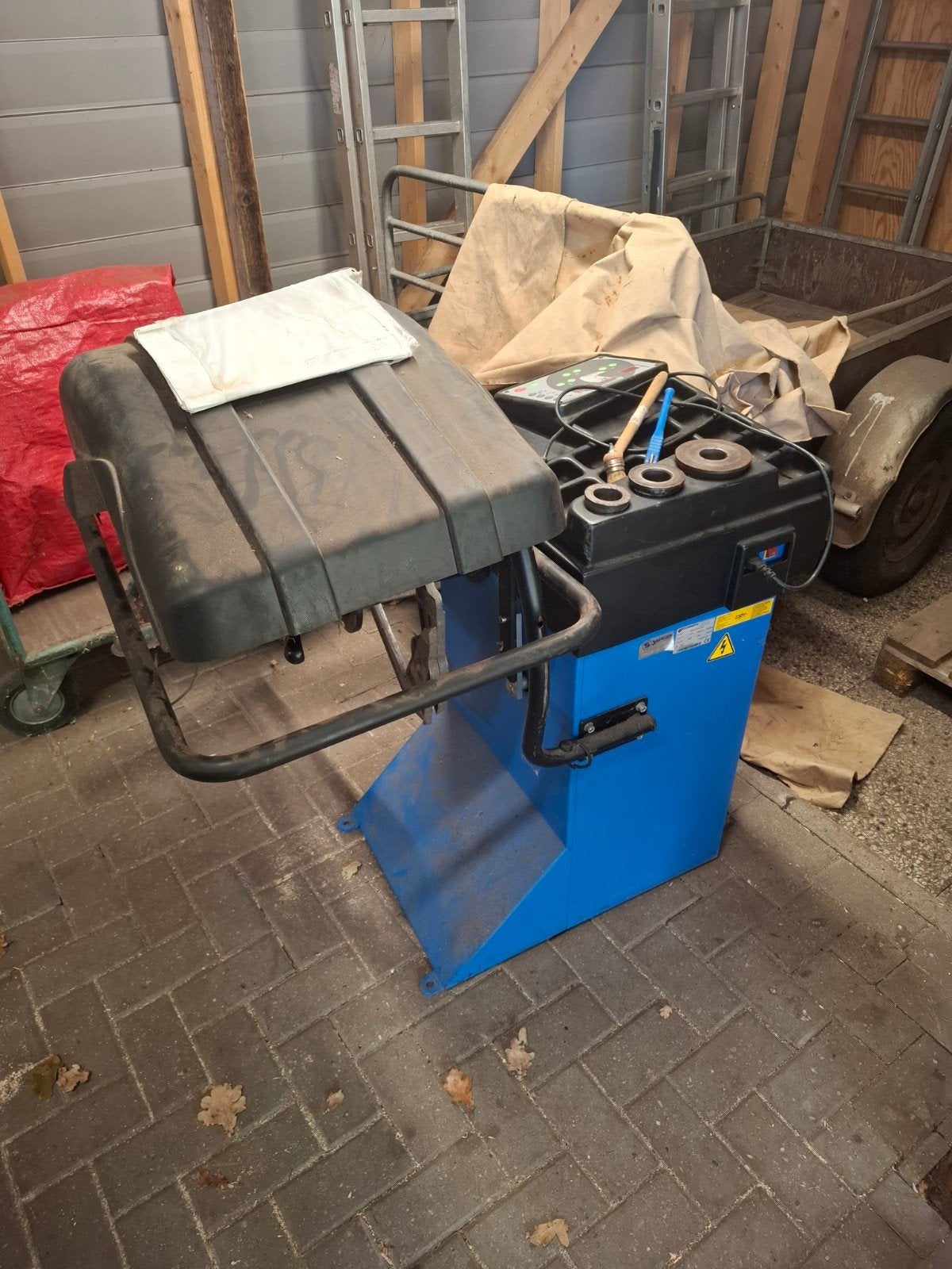 Beissbarth Banden Balanceermachine, Ophalen, Zo goed als nieuw