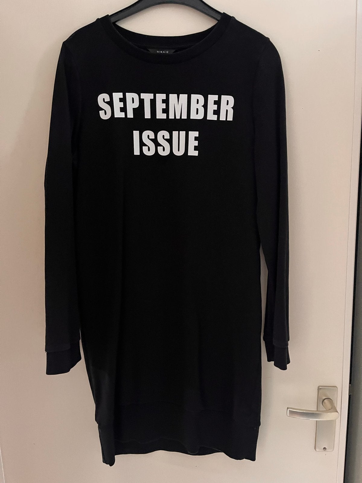 Nikkie Jurk 'September Issue' Zwart Maat 38, Maat 38/40 (M), Zwart, Ophalen of Verzenden, Zo goed als nieuw